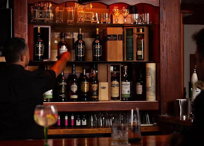 Mulcahys كلونيمل