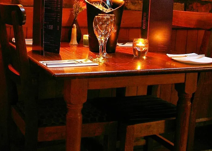 Mulcahys فندق كلونيمل