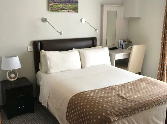 Mulcahys كلونيمل